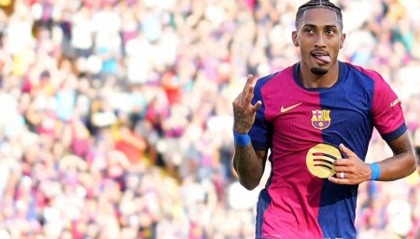 巴西2-1逆转，金球奖格局生变！非维尼修斯，巴萨核心47场贡献50球